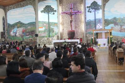 Missa dos romeiros abriu as celebraÃ§Ãµes das Santas Missas em Laranjeiras do Sul (12/10)